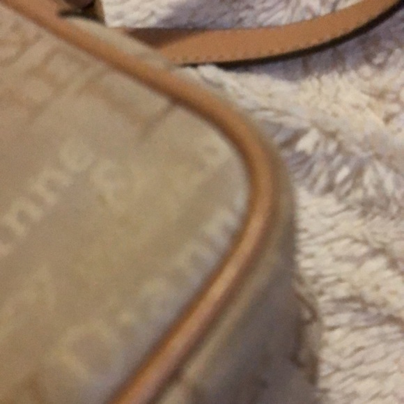 Pinky and Diane Small Crossbody Bag - Picture 10 of 13